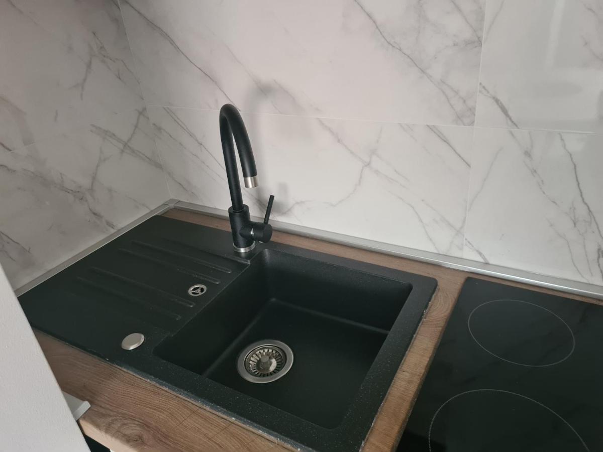 Apartman Id Donji Miholjac Daire Dış mekan fotoğraf